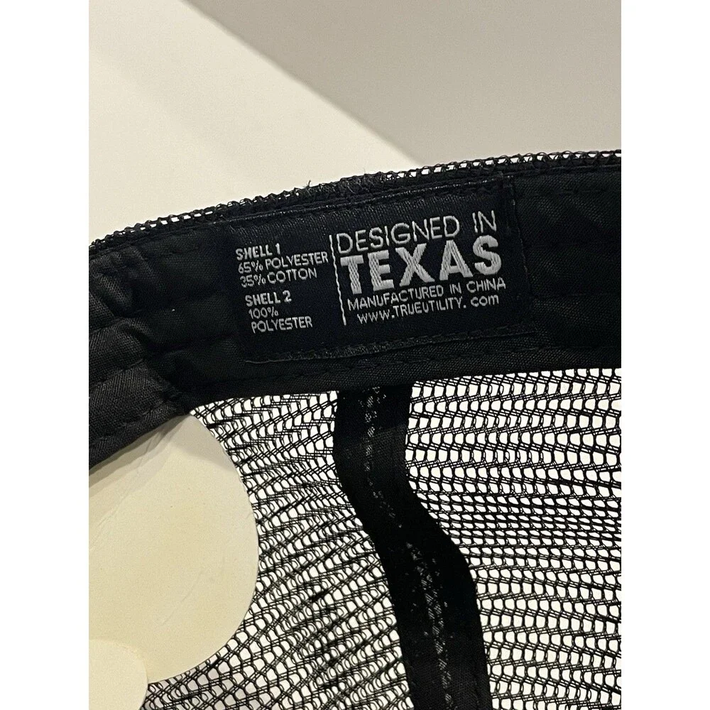True Hat Trucker Adult Size Adjustable strap Black white NEW NWT